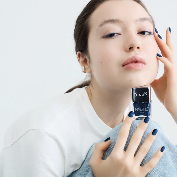 NAILSINC×YANUK コラボレーションネイル
